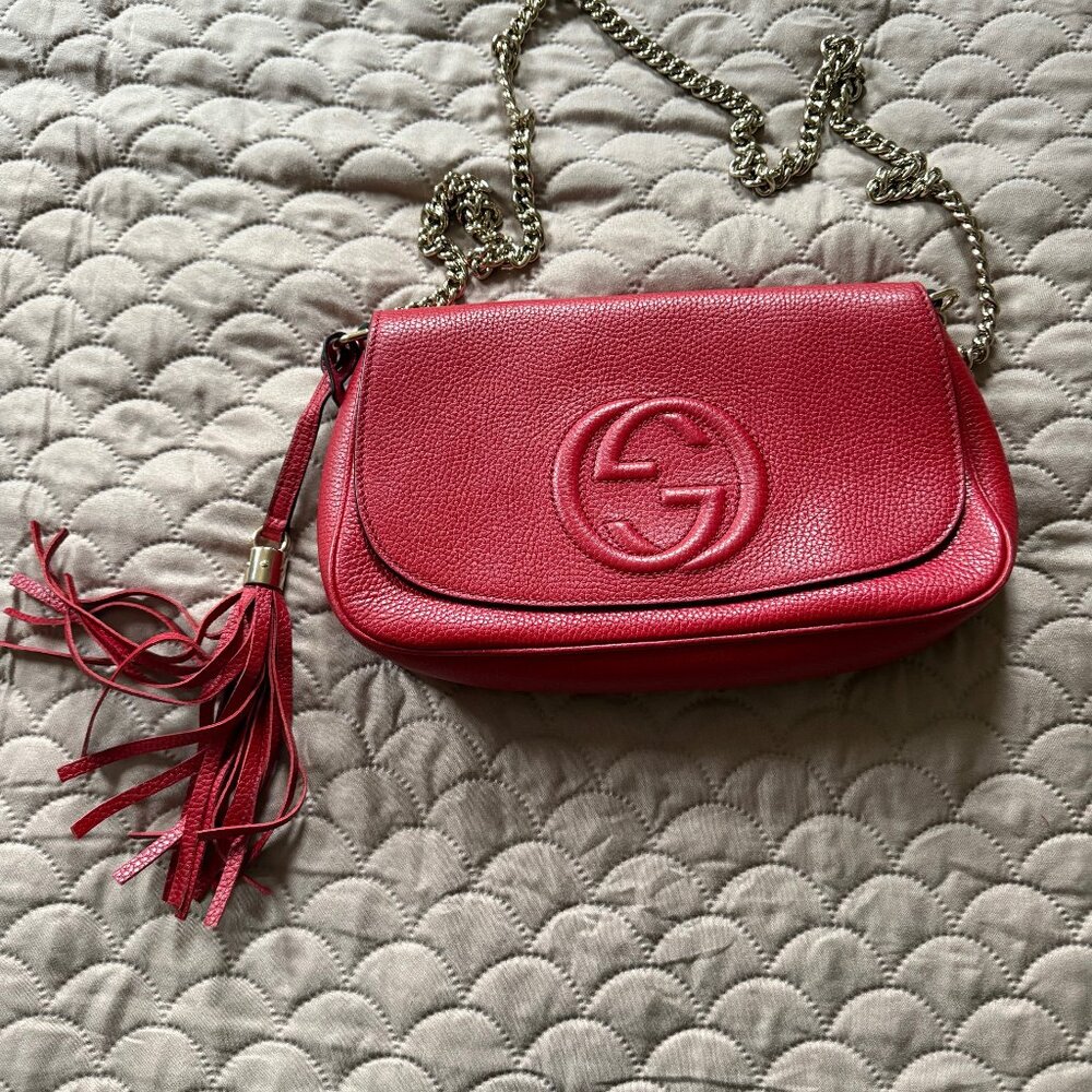 Authentic Gucci SoHo Chain Crossbody Red Leather Handbag